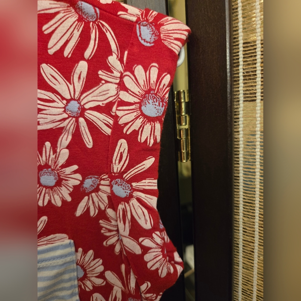 Red Floral Tee - Picture 2 of 7